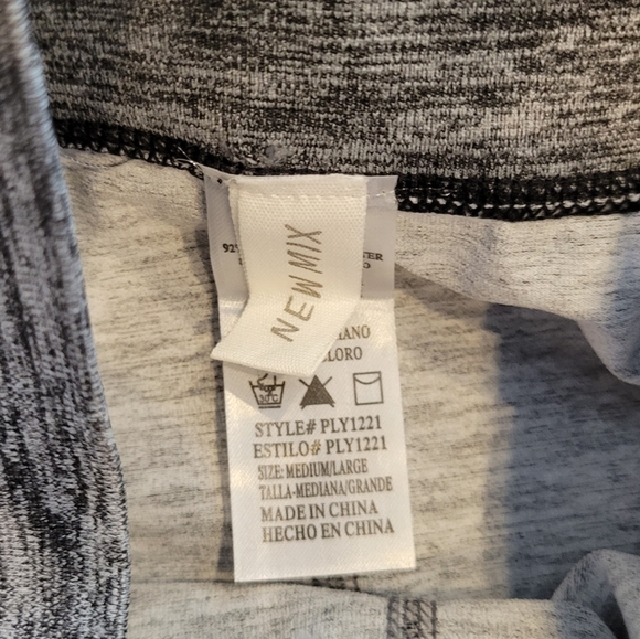 NWT New Mix Leggings Size M/L - Picture 4 of 6
